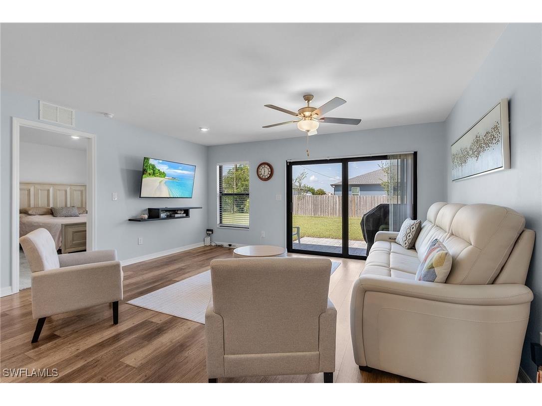 3010 NE 6th Place Cape Coral FL 33909 224076739 image9