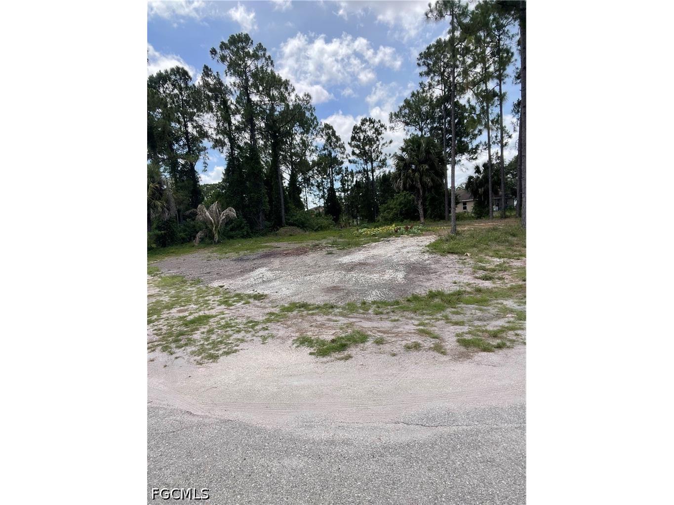 3011 33rd Street SW Lehigh Acres FL 33976 2026023669 image12