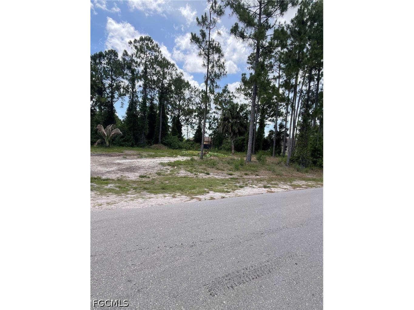 3011 33rd Street SW Lehigh Acres FL 33976 2026023669 image13