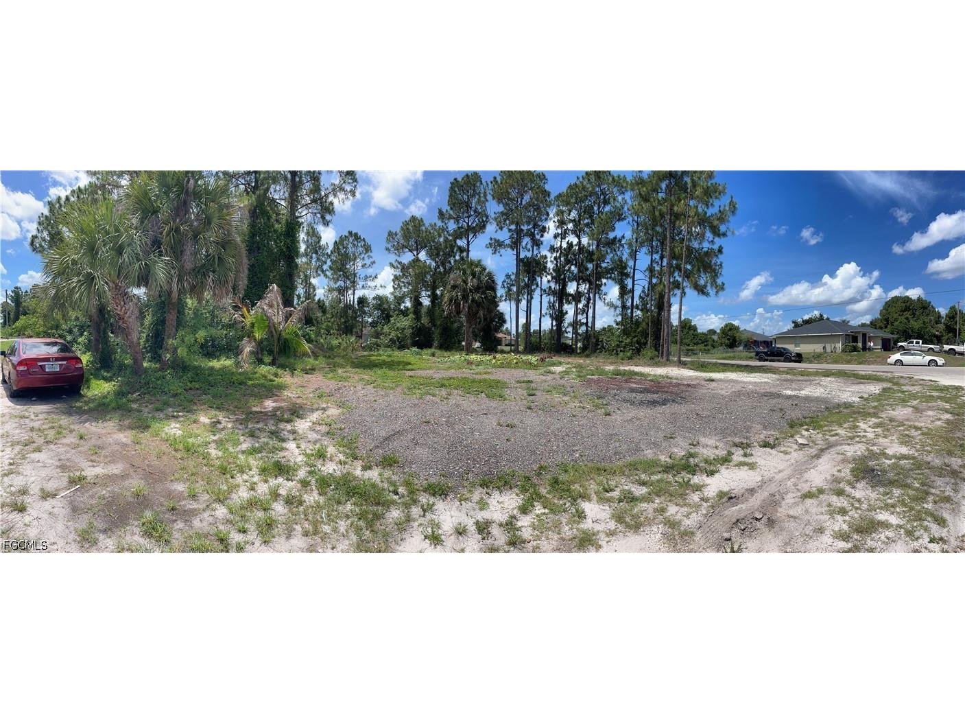 3011 33rd Street SW Lehigh Acres FL 33976 2026023669 image9