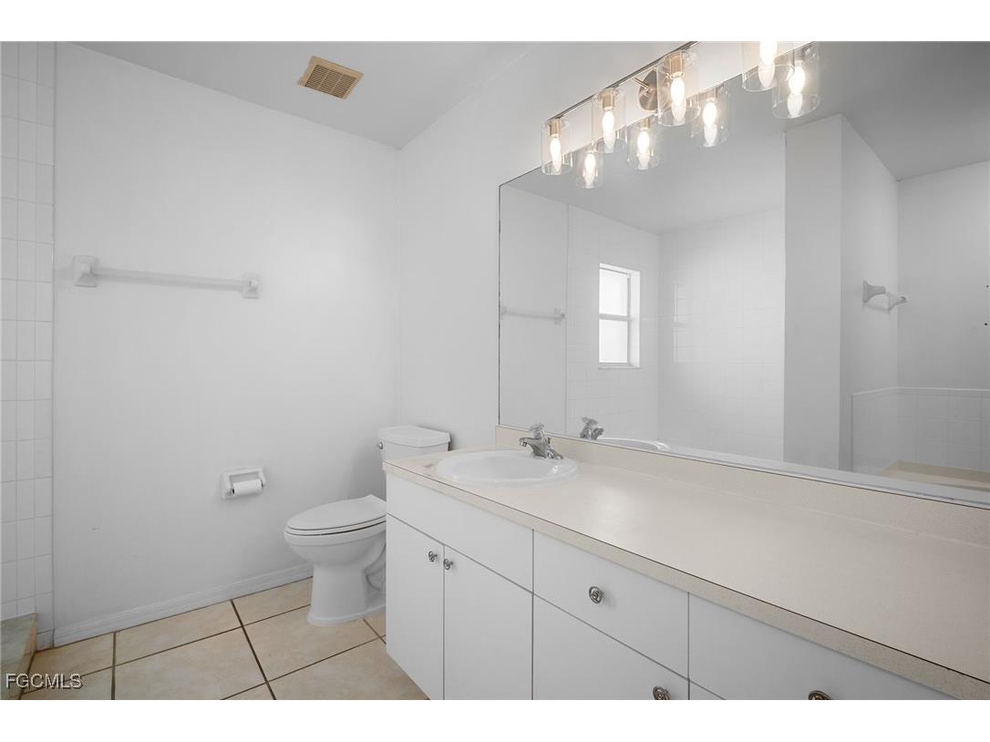 3011 50th Street SW Lehigh Acres FL 33976 2025018359 image25