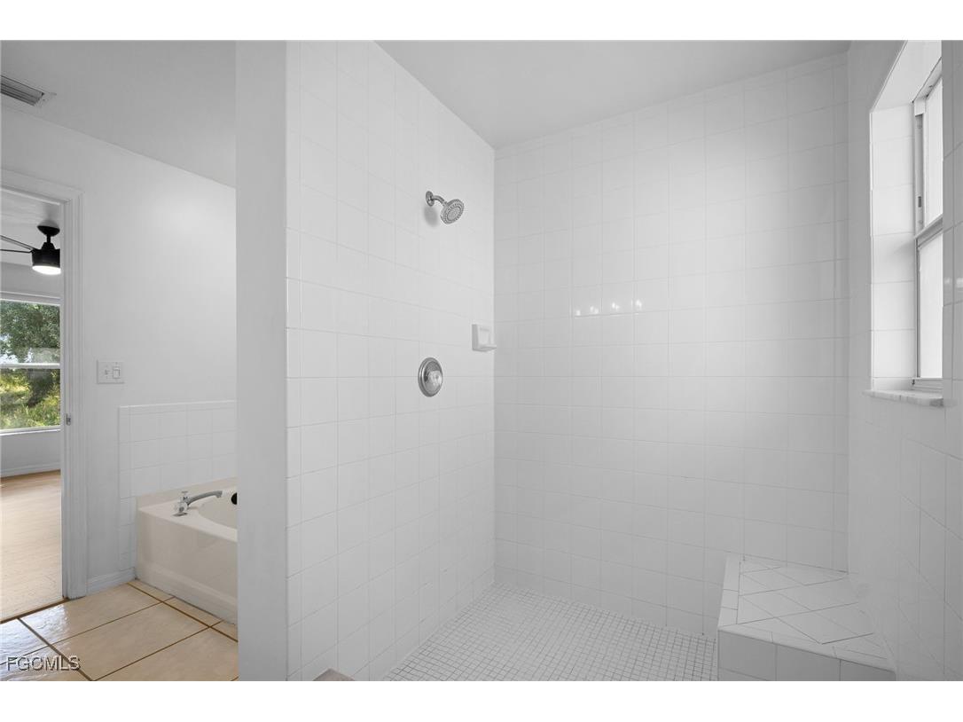 3011 50th Street SW Lehigh Acres FL 33976 2025018359 image27