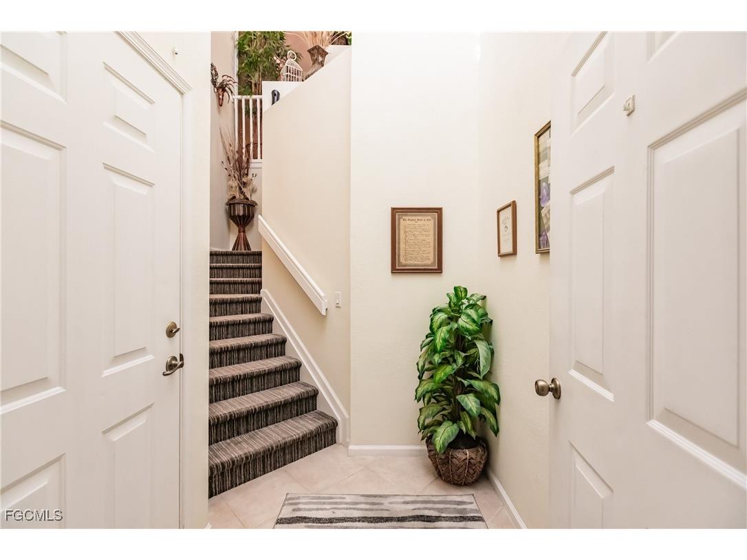 3011 Meandering Way #202 Fort Myers FL 33905 2025013487 image4