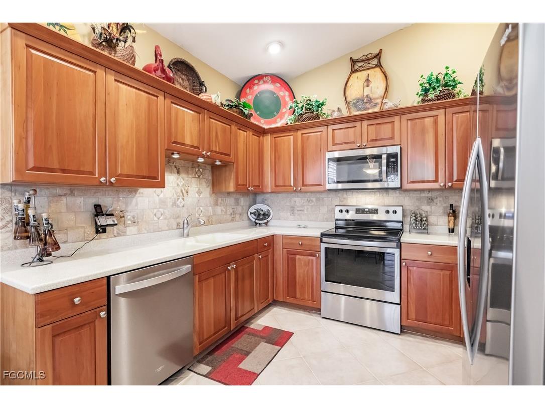 3011 Meandering Way #202 Fort Myers FL 33905 2025023747 image15
