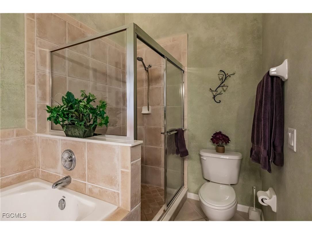 3011 Meandering Way #202 Fort Myers FL 33905 2025023747 image25