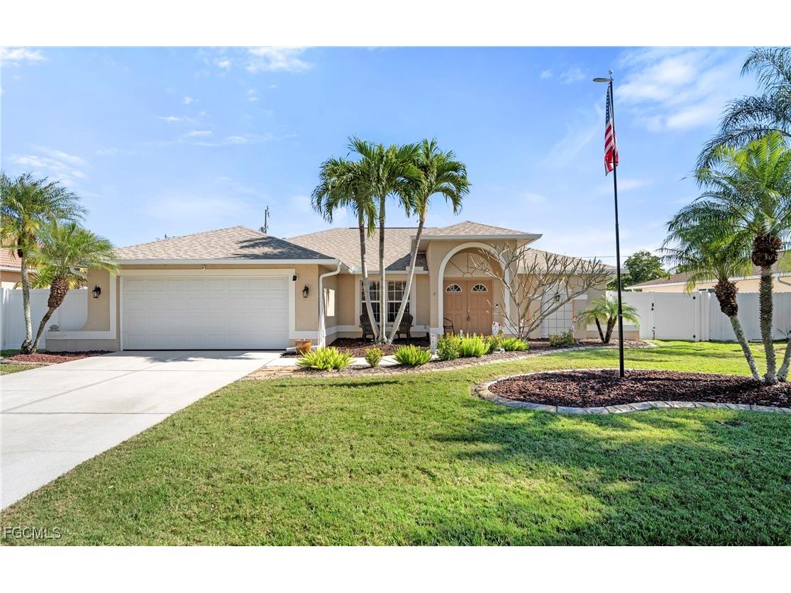 3011 SE 8th Place Cape Coral FL 33904 2026002963 image1