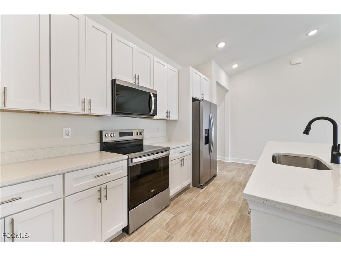 3011 SW 7th Avenue Cape Coral FL 33914 2026000358 image18