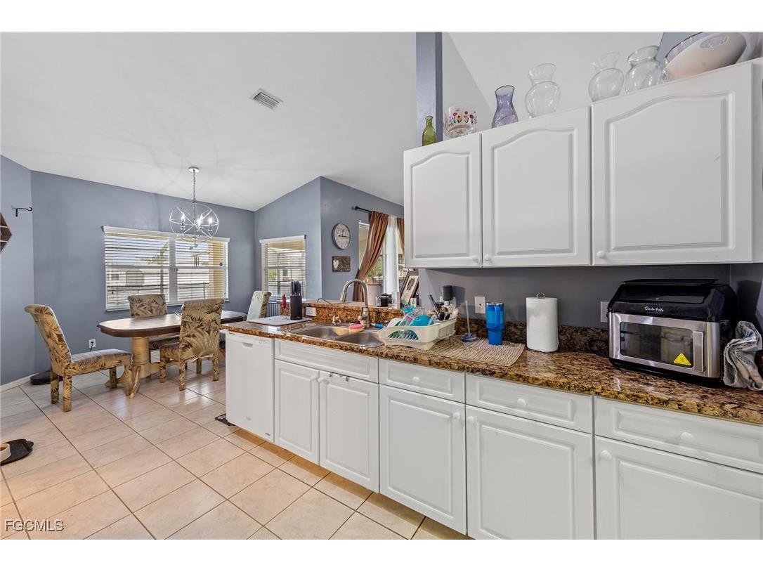 3012 3rd Street W Lehigh Acres FL 33971 2025012681 image18