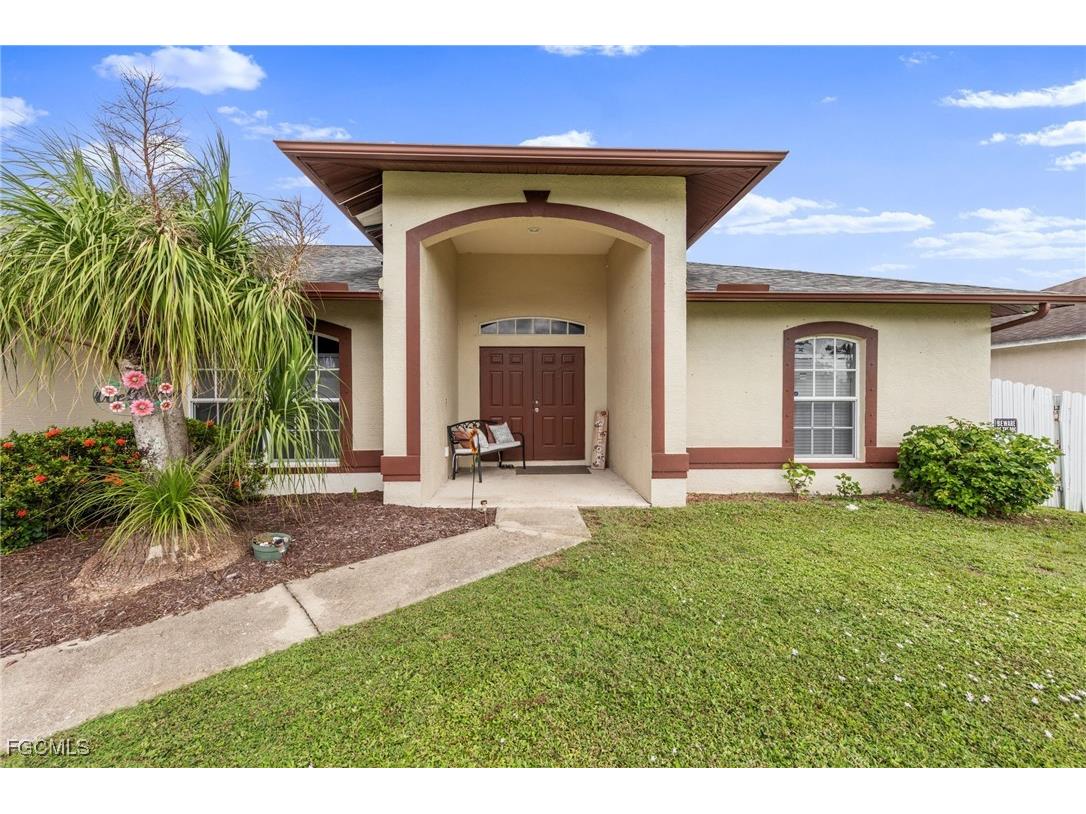 3012 3rd Street W Lehigh Acres FL 33971 2025012681 image5