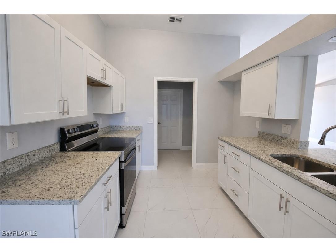3012 40th Street SW Lehigh Acres FL 33976 226011931 image4