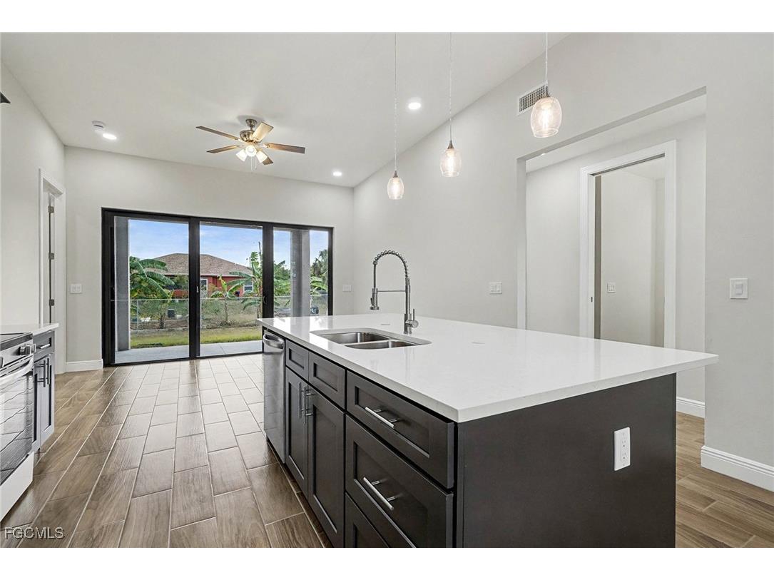 3013 4th Street SW Lehigh Acres FL 33976 2025025818 image12