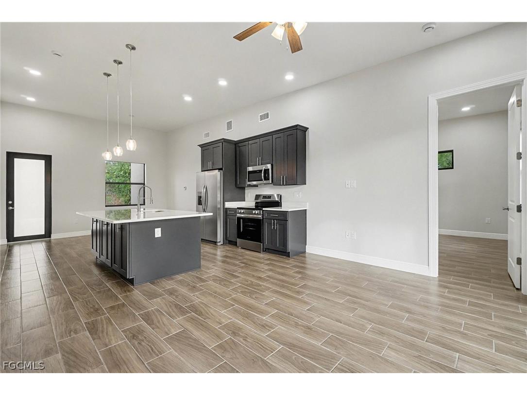 3013 4th Street SW Lehigh Acres FL 33976 2026009678 image5
