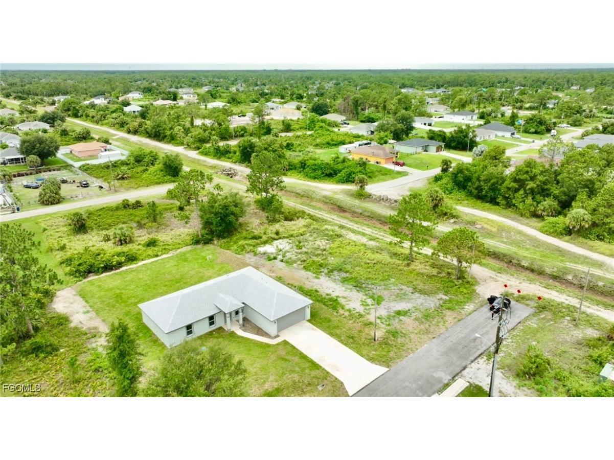 3013 68th Street W Lehigh Acres FL 33971 2025004380 image21