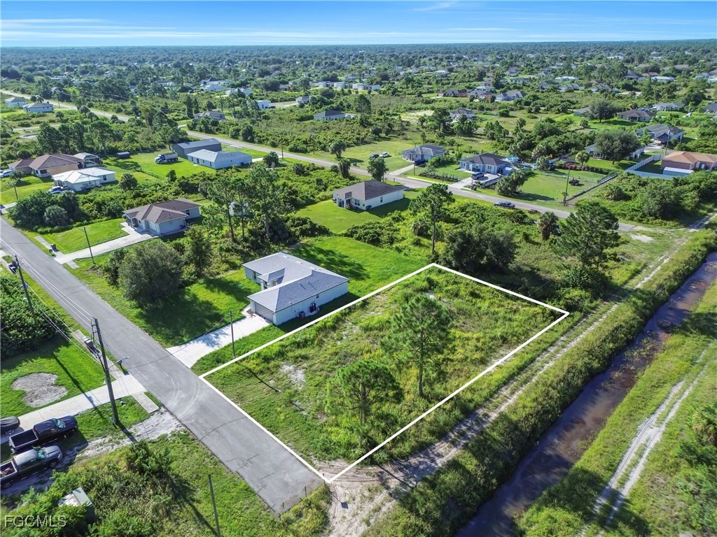 3013 68th Street W Lehigh Acres FL 33971 2025004380 image7