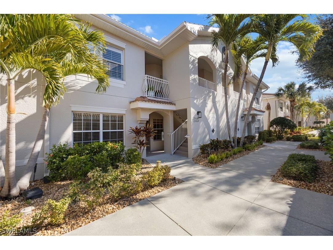 3013 Driftwood Way #2905 Naples FL 34109 226007236 image1
