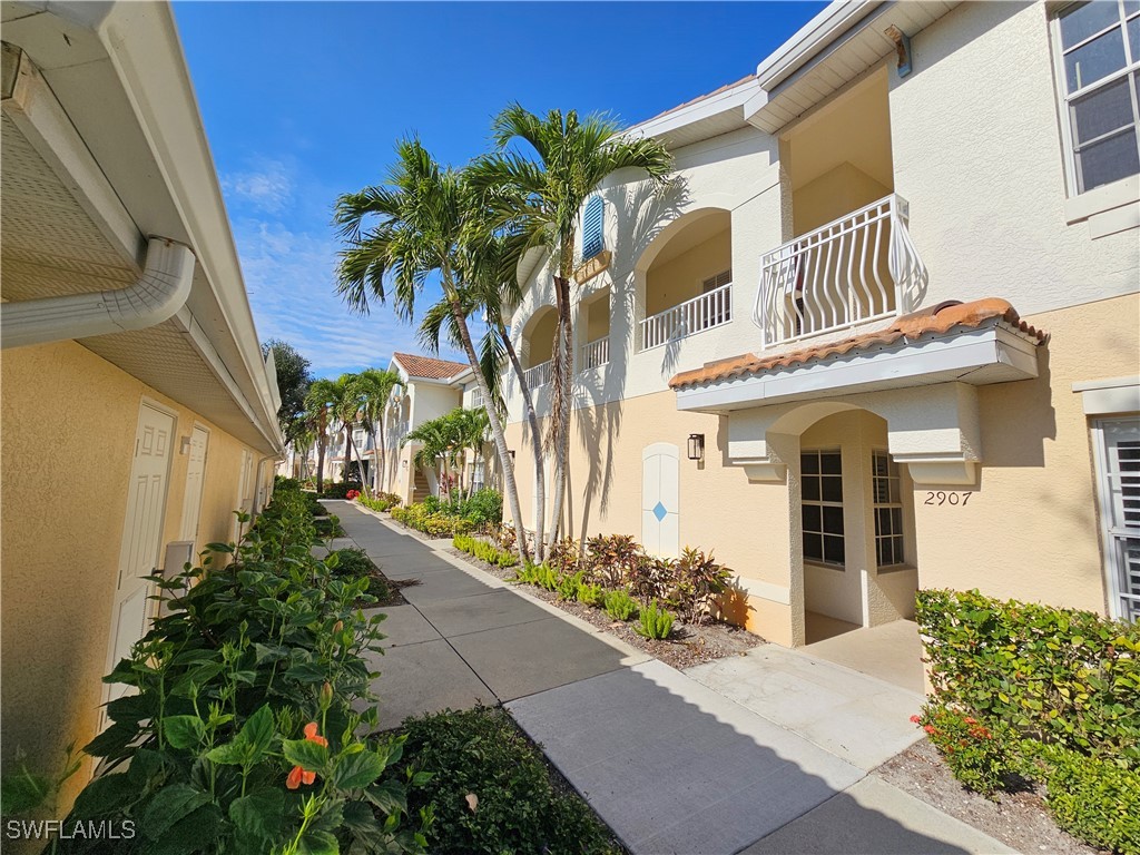 3013 Driftwood Way #2907 Naples FL 34109 225002294 image1
