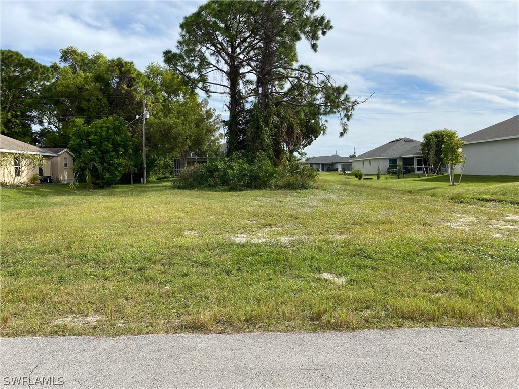 3013 NE 6th Place Cape Coral FL 33909 223010260 image1