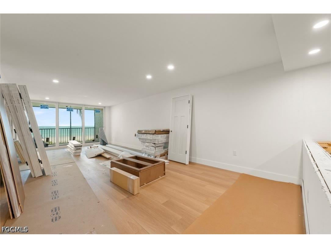 3013 W Gulf Drive #202 Sanibel FL 33957 2026019962 image16