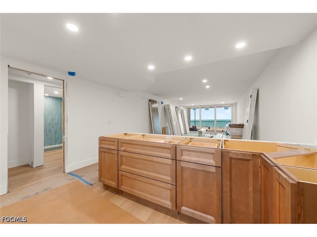 3013 W Gulf Drive #202 Sanibel FL 33957 2026019962 image24