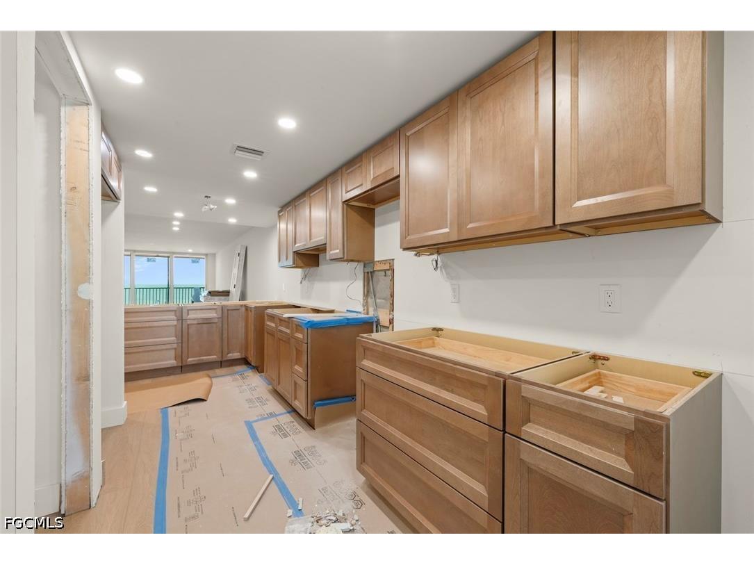 3013 W Gulf Drive #202 Sanibel FL 33957 2026019962 image25