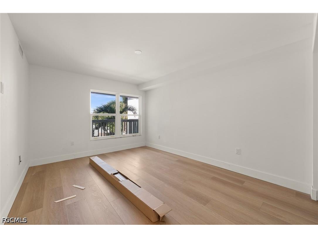 3013 W Gulf Drive #202 Sanibel FL 33957 2026019962 image37