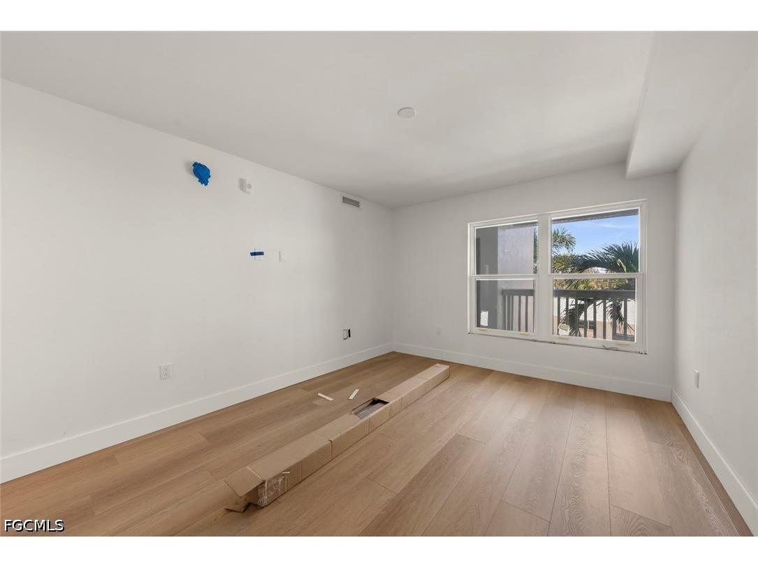 3013 W Gulf Drive #202 Sanibel FL 33957 2026019962 image38