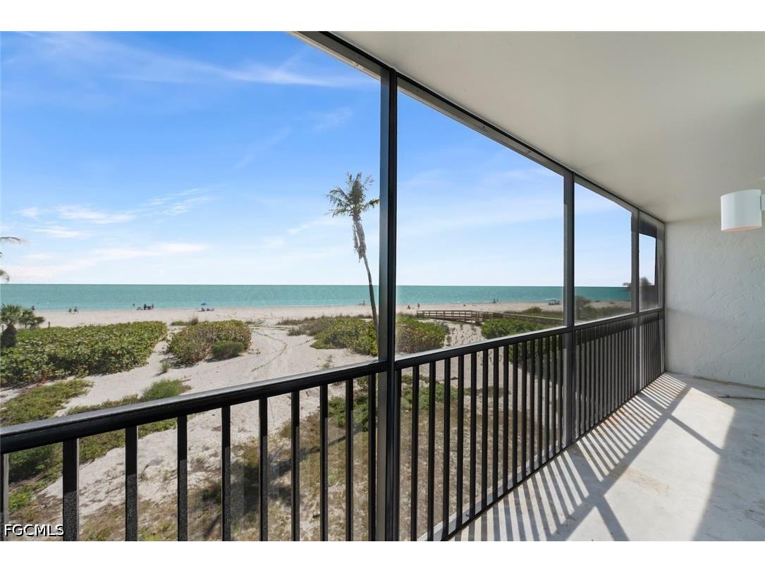 3013 W Gulf Drive #202 Sanibel FL 33957 2026019962 image6