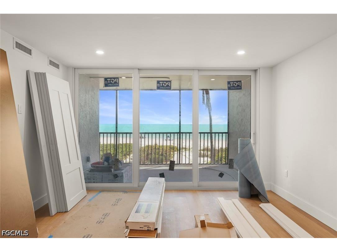 3013 W Gulf Drive #202 Sanibel FL 33957 2026019962 image8