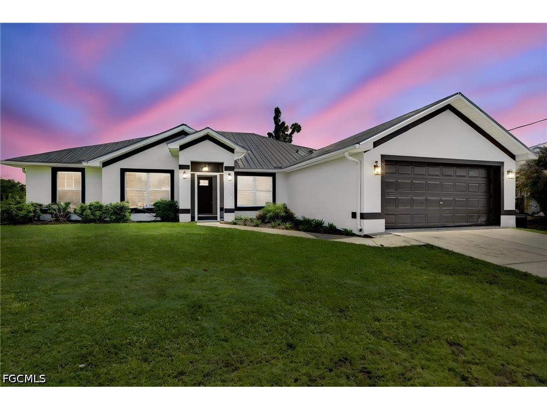 3014 11th Street W Lehigh Acres FL 33971 2026028477 image2