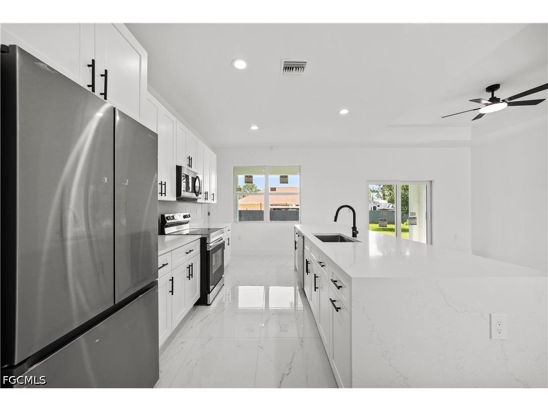 3014 38th Street W Lehigh Acres FL 33971 2026026452 image15