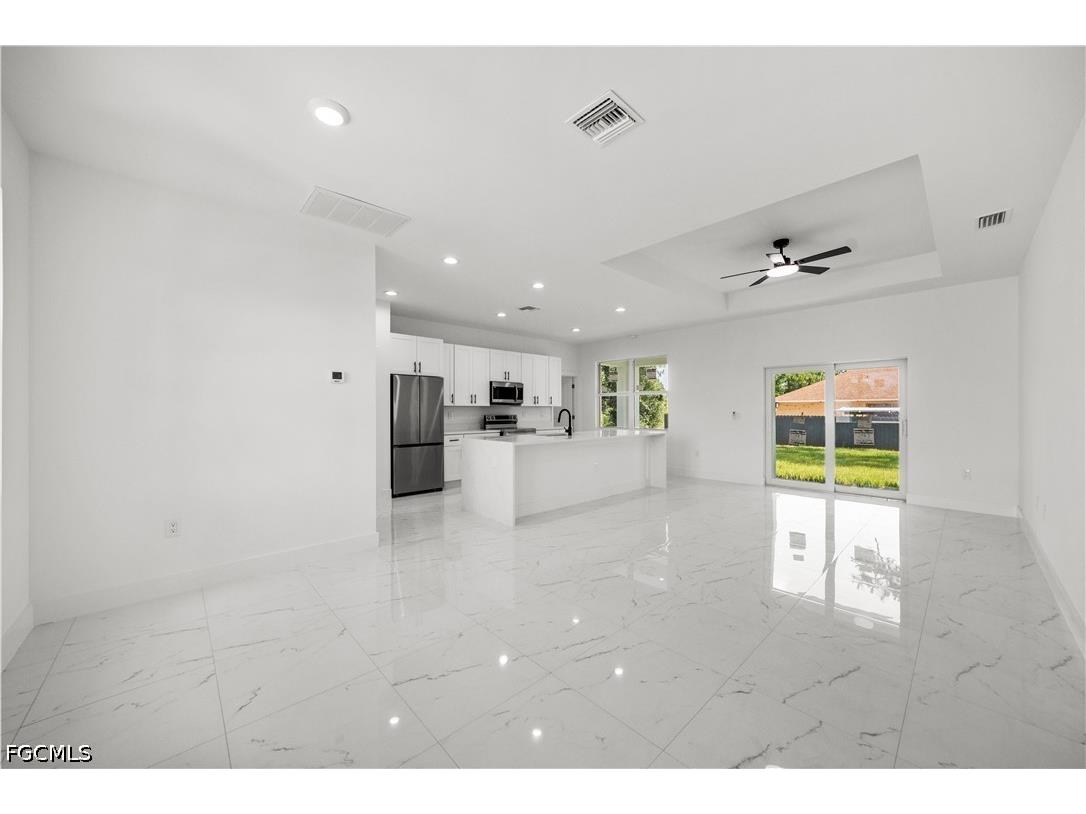 3014 38th Street W Lehigh Acres FL 33971 2026026452 image7