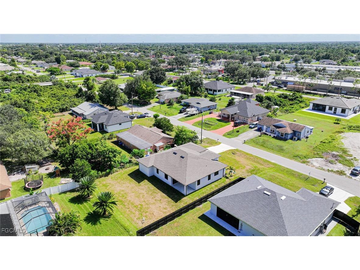 3014 6th Street W Lehigh Acres FL 33971 2025015025 image10