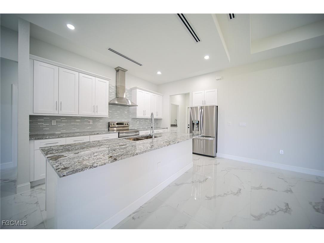 3014 6th Street W Lehigh Acres FL 33971 2025015025 image16