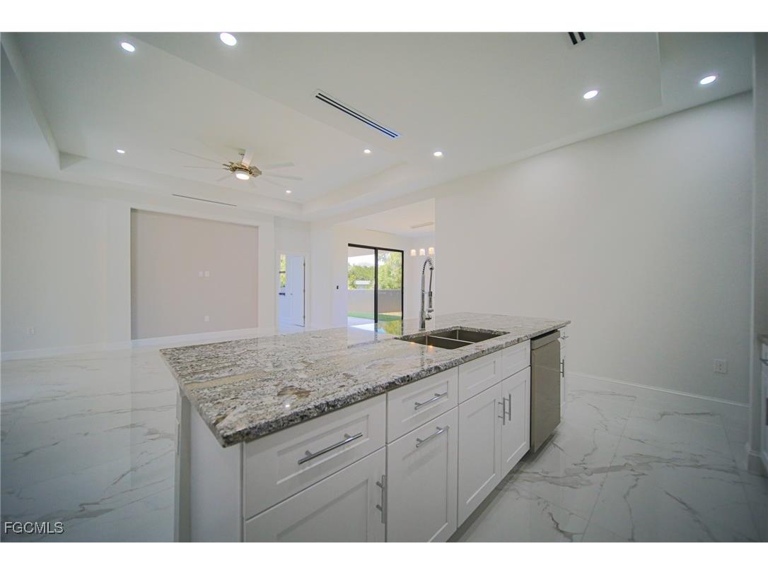 3014 6th Street W Lehigh Acres FL 33971 2025015025 image18