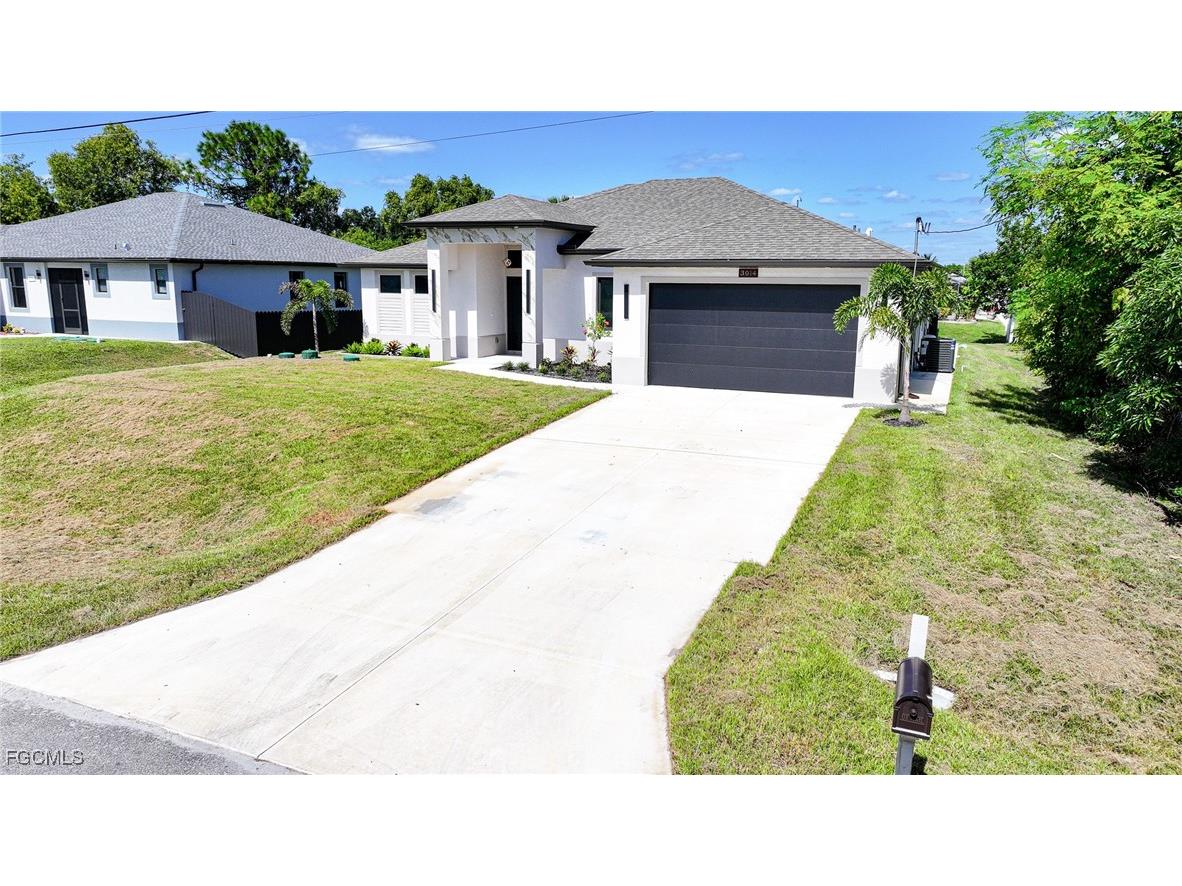 3014 6th Street W Lehigh Acres FL 33971 2025015025 image4
