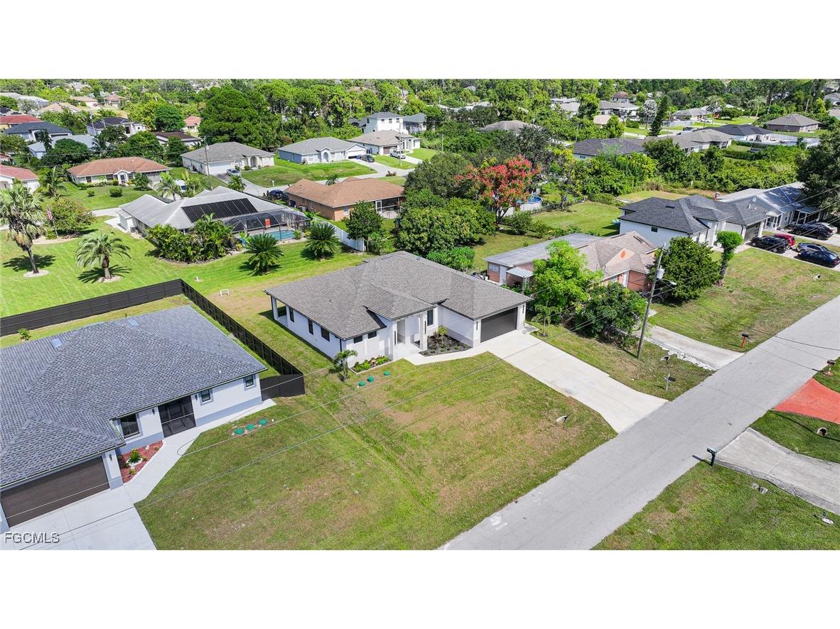 3014 6th Street W Lehigh Acres FL 33971 2025015025 image6