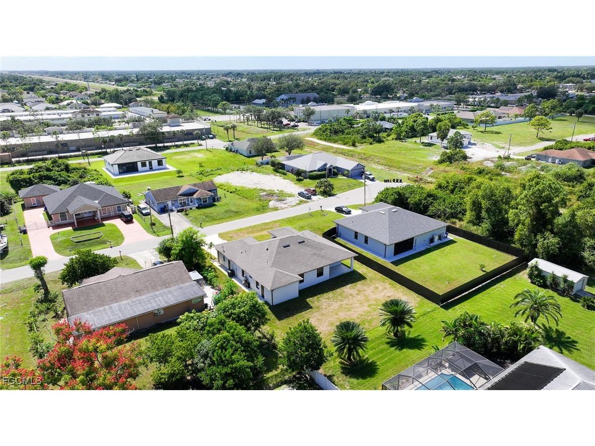 3014 6th Street W Lehigh Acres FL 33971 2025015025 image8