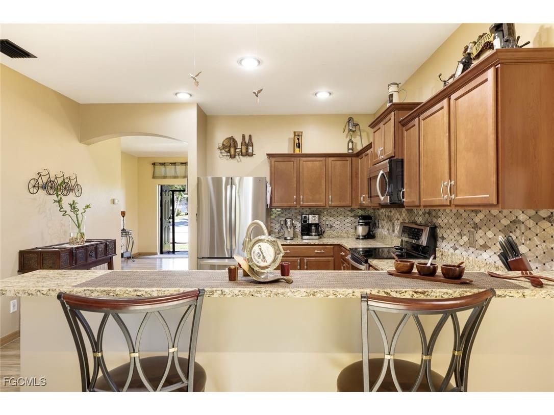 3014 SW 9th Place Cape Coral FL 33914 2025019259 image15