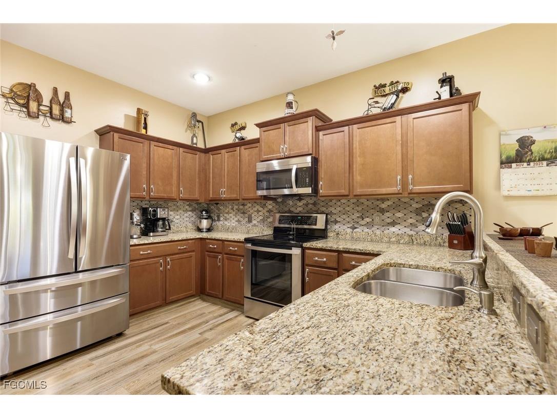 3014 SW 9th Place Cape Coral FL 33914 2025019259 image16