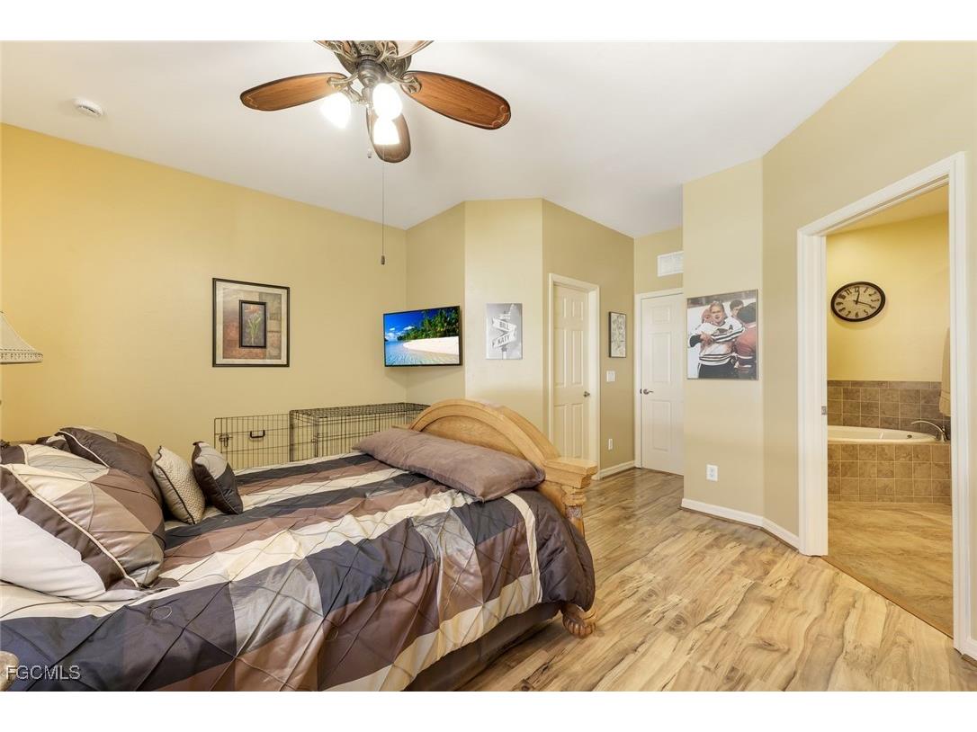 3014 SW 9th Place Cape Coral FL 33914 2025019259 image20