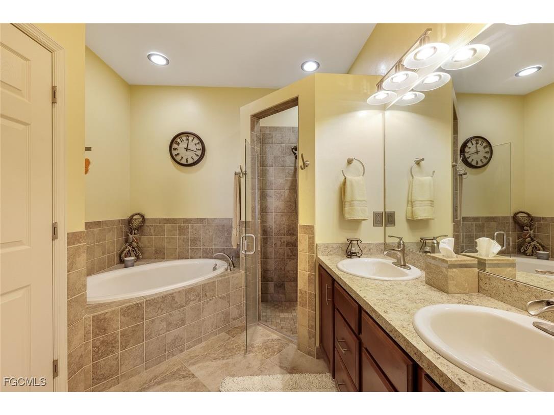 3014 SW 9th Place Cape Coral FL 33914 2025019259 image23