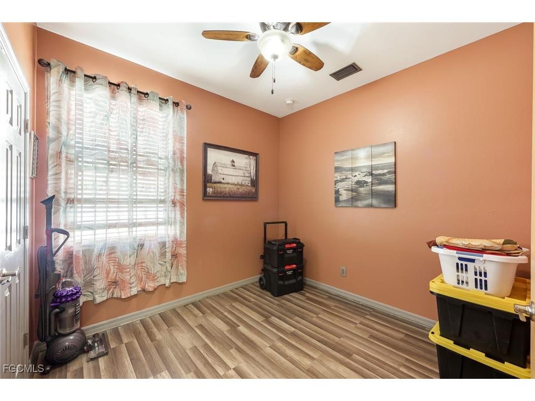 3014 SW 9th Place Cape Coral FL 33914 2025019259 image26