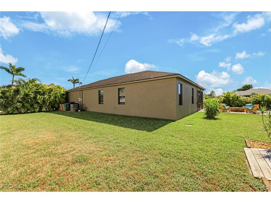 3014 SW 9th Place Cape Coral FL 33914 2025019259 image33