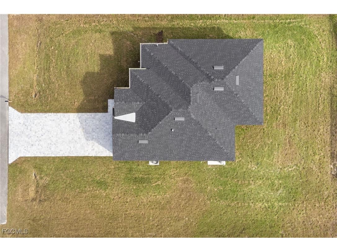 3015 3rd Street SW Lehigh Acres FL 33976 2025022414 image24