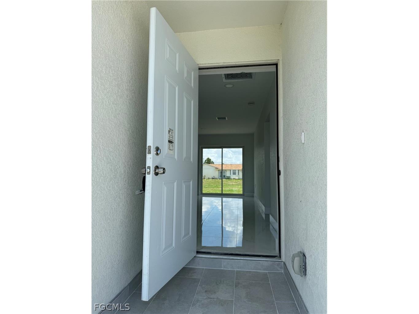 3015 4th Street SW Lehigh Acres FL 33976 2026011537 image6