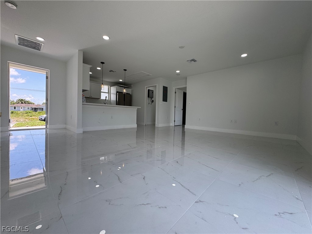 3015 4th Street SW Lehigh Acres FL 33976 2026011537 image9