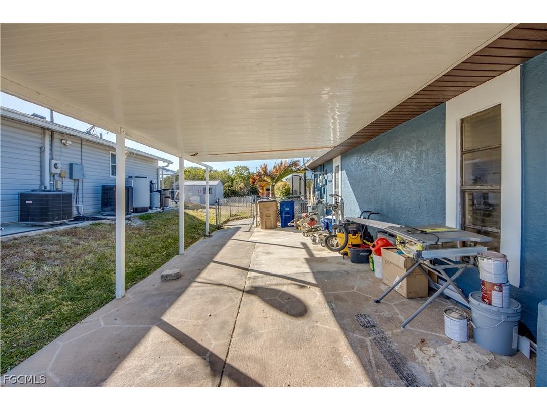 3015 8th Street SW Lehigh Acres FL 33976 2026007203 image5