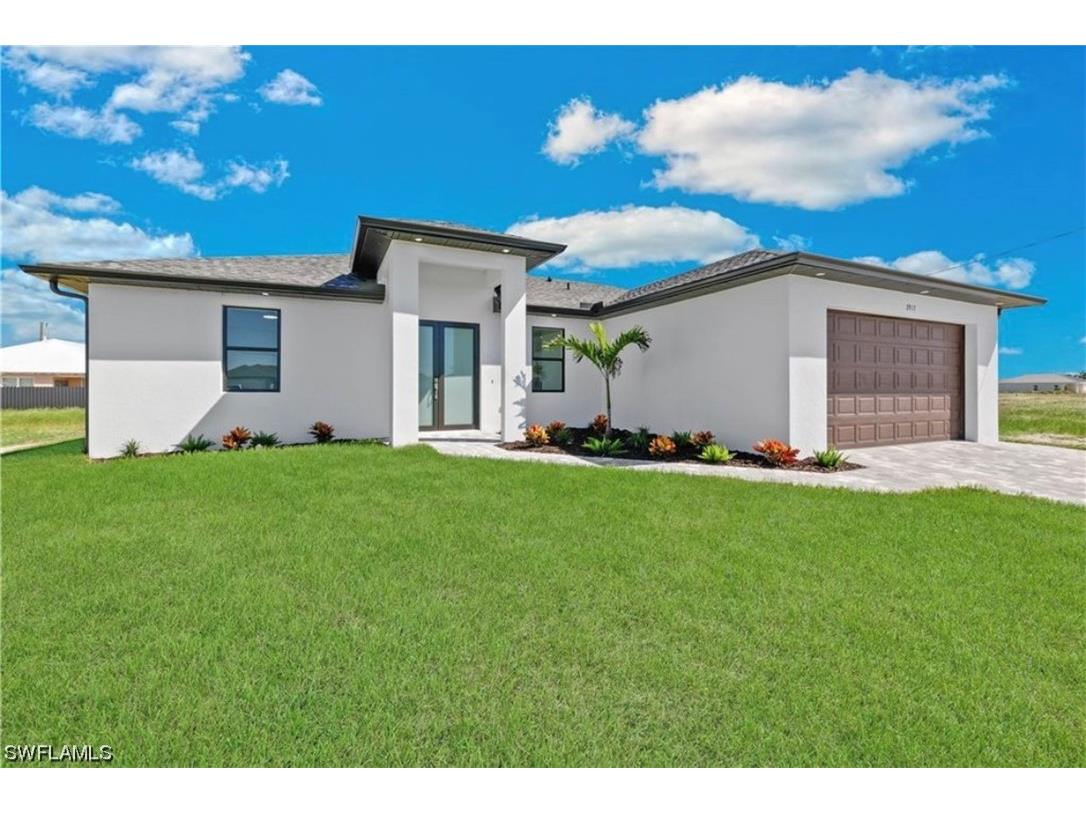3015 NE Juanita Place Cape Coral FL 33909 223077169 image1