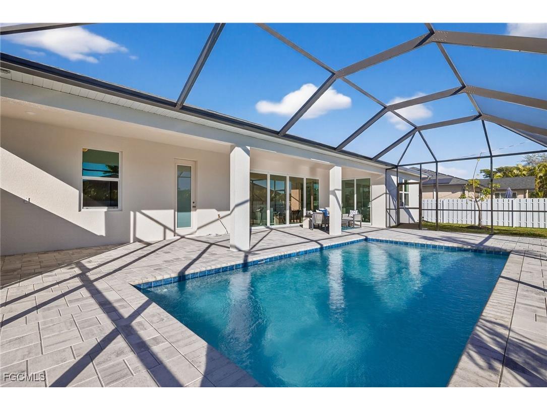 3015 SW 10th Avenue Cape Coral FL 33914 2026001688 image1