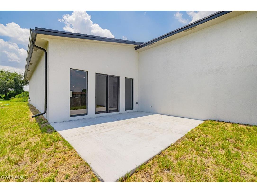 3016 11th Street SW Lehigh Acres FL 33976 225068911 image4